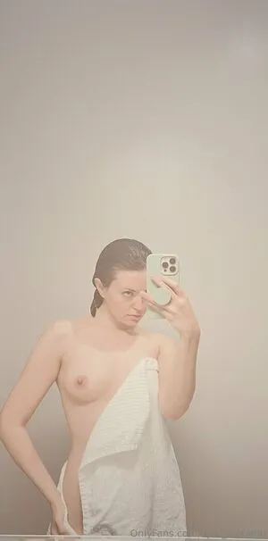 Girl On Cinema OnlyFans Leaked Free Thumbnail Picture - #ZOrBgCVe4o