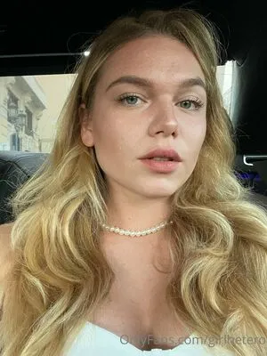 Girlflexi OnlyFans Leaked Free Thumbnail Picture - #4CaHtAakUD