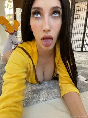 Girlfriend Stella Freshmancheerleader OnlyFans Leaked Free Thumbnail Picture - #UzmyIgLajM