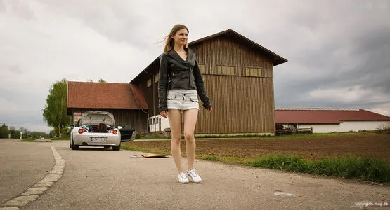 Girls Magazine OnlyFans Leaked Free Thumbnail Picture - #00EO5xWu5C