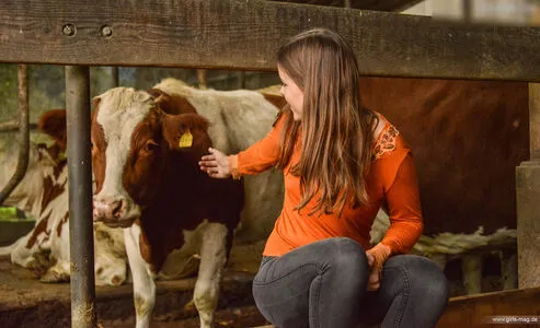 Girls Magazine OnlyFans Leaked Free Thumbnail Picture - #0XPrzZccEv