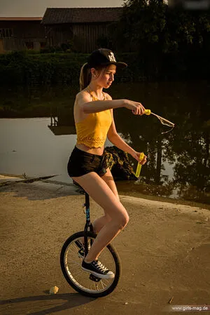 Girls Magazine OnlyFans Leaked Free Thumbnail Picture - #49PUEuciuP