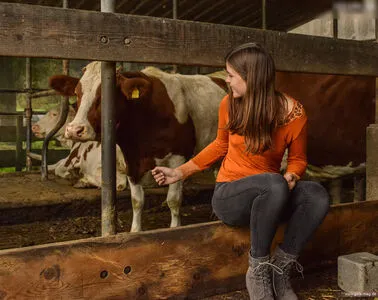 Girls Magazine OnlyFans Leaked Free Thumbnail Picture - #4x4EgpXgN3