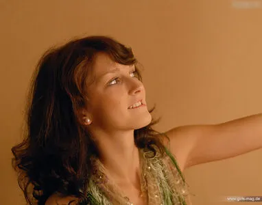 Girls Magazine OnlyFans Leaked Free Thumbnail Picture - #99pfbsOrGd