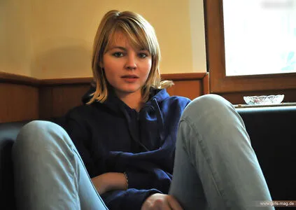 Girls Magazine OnlyFans Leaked Free Thumbnail Picture - #ERqDC6Scgu