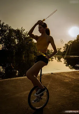 Girls Magazine OnlyFans Leaked Free Thumbnail Picture - #NXD33L0Yst