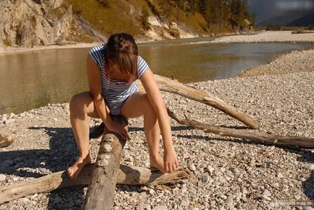 Girls Magazine OnlyFans Leaked Free Thumbnail Picture - #PhpOqndht4