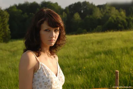 Girls Magazine OnlyFans Leaked Free Thumbnail Picture - #SyDQvtnu25