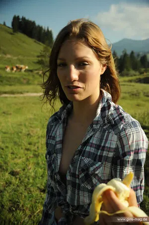 Girls Magazine OnlyFans Leaked Free Thumbnail Picture - #UdKJQtGXTO