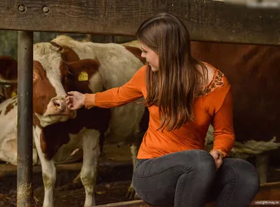 Girls Magazine OnlyFans Leaked Free Thumbnail Picture - #UrkAxcPt8e