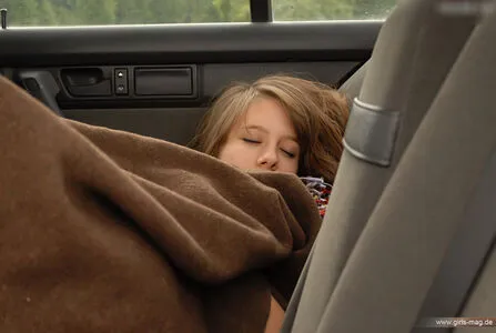 Girls Magazine OnlyFans Leaked Free Thumbnail Picture - #ZDebBZM8Uq