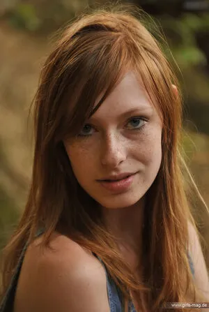 Girls Magazine OnlyFans Leaked Free Thumbnail Picture - #adoMVOobnI