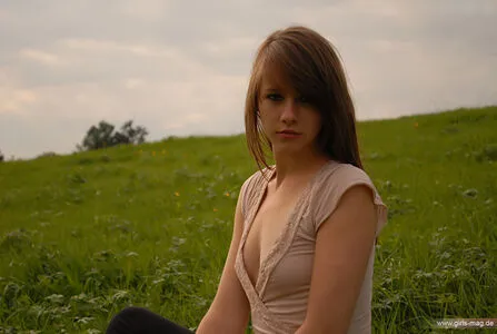 Girls Magazine OnlyFans Leaked Free Thumbnail Picture - #l6K86JH8zy