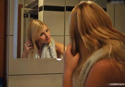 Girls Magazine OnlyFans Leaked Free Thumbnail Picture - #o3r3n7dtT6