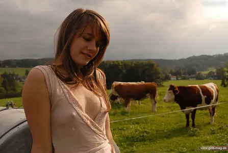 Girls Magazine OnlyFans Leaked Free Thumbnail Picture - #pJXprMMCIN