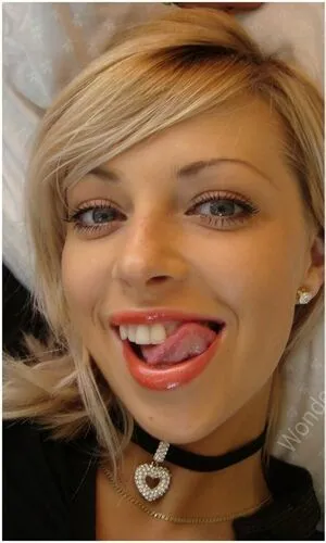 Girls With Chokers OnlyFans Leaked Free Thumbnail Picture - #O6QEzUaAXX