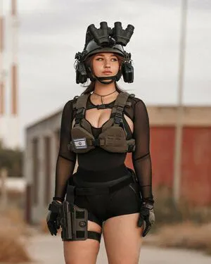 Girls With Guns OnlyFans Leaked Free Thumbnail Picture - #5tqLDFC6uG