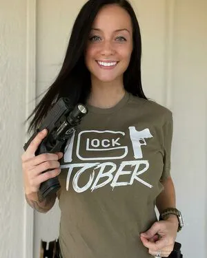 Girls With Guns OnlyFans Leaked Free Thumbnail Picture - #7PIWM1aPIS