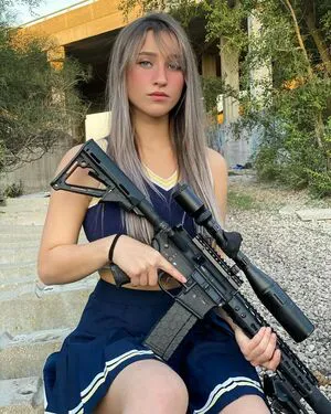 Girls With Guns OnlyFans Leaked Free Thumbnail Picture - #HSsMe7XYz5