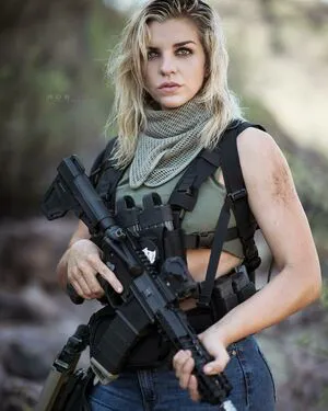 Girls With Guns OnlyFans Leaked Free Thumbnail Picture - #ZVPfZX5xef