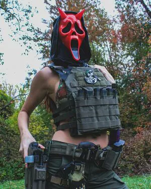 Girls With Guns OnlyFans Leaked Free Thumbnail Picture - #bz5dznwA2I