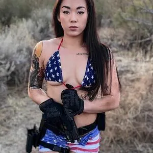 Girls With Guns OnlyFans Leaked Free Thumbnail Picture - #g3udx09XYh