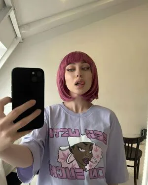 Girlwalkingonfire OnlyFans Leaked Free Thumbnail Picture - #81H1DoAEUF