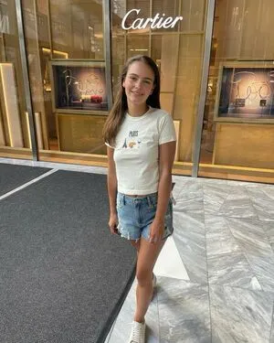 Girlwithherbow02 OnlyFans Leaked Free Thumbnail Picture - #22xcHeoHi2
