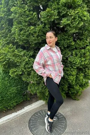 Girlyours01 OnlyFans Leaked Free Thumbnail Picture - #0wCFL0aGco