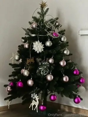 Girlyours01 OnlyFans Leaked Free Thumbnail Picture - #2NMBligpdp