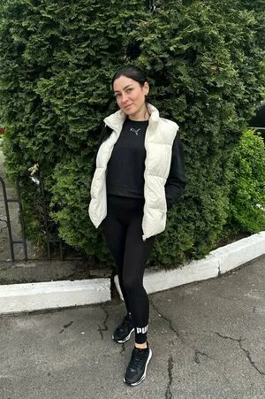 Girlyours01 OnlyFans Leaked Free Thumbnail Picture - #5j1GNFT3fe