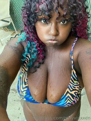 Girlyvixxxen OnlyFans Leaked Free Thumbnail Picture - #BAofIFBtfA