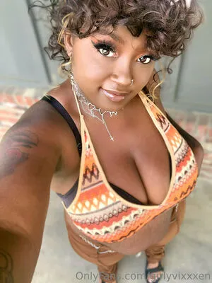Girlyvixxxen OnlyFans Leaked Free Thumbnail Picture - #FyBakOvDUL