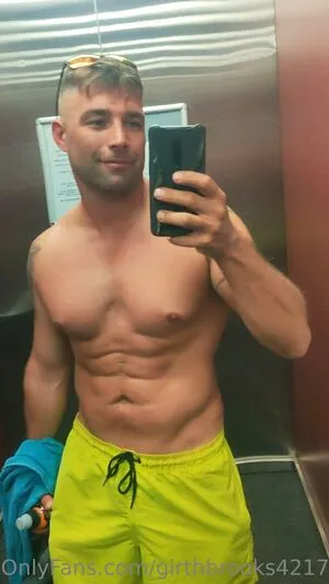 Girthbrooks4217 OnlyFans Leaked Free Thumbnail Picture - #hudm9SCNQL