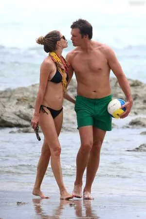 Gisele Bndchen OnlyFans Leaked Free Thumbnail Picture - #17FqatfHac