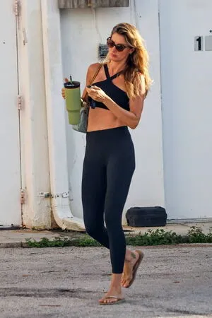 Gisele Bndchen OnlyFans Leaked Free Thumbnail Picture - #8uLZc0mPpm