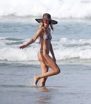 Gisele Bndchen OnlyFans Leaked Free Thumbnail Picture - #OPsB5WaAym