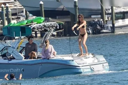 Gisele Bndchen OnlyFans Leaked Free Thumbnail Picture - #UCalSjAvzN