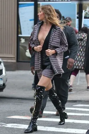 Gisele Bndchen OnlyFans Leaked Free Thumbnail Picture - #YgzsT2m2h8