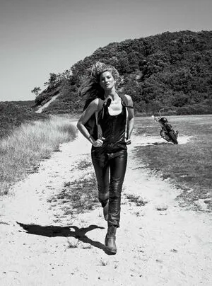 Gisele Bundchen OnlyFans Leaked Free Thumbnail Picture - #1ro6e02w5d