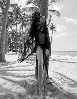 Gisele Bundchen OnlyFans Leaked Free Thumbnail Picture - #3BC5CC588X