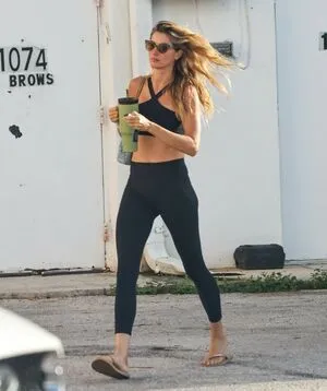 Gisele Bundchen OnlyFans Leaked Free Thumbnail Picture - #3k5OkuWNhO