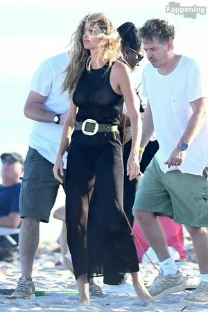 Gisele Bundchen OnlyFans Leaked Free Thumbnail Picture - #B1WtP4HSCY