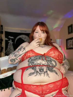 Gisele Bundtcake OnlyFans Leaked Free Thumbnail Picture - #2e2bglBuA7