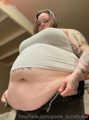 Gisele Bundtcake OnlyFans Leaked Free Thumbnail Picture - #G3ys7XjU1Y