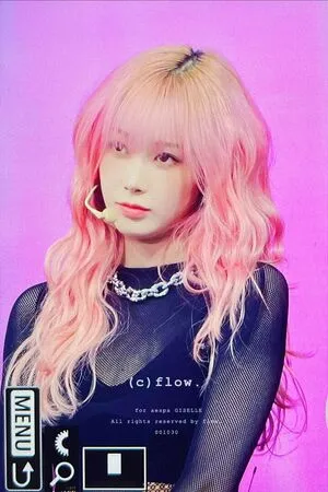 Giselle Aespa OnlyFans Leaked Free Thumbnail Picture - #J3ycnImEAa