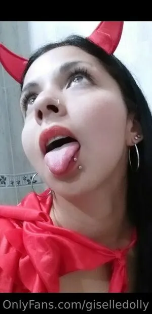 Giselledolly OnlyFans Leaked Free Thumbnail Picture - #1b7pg41Wa2