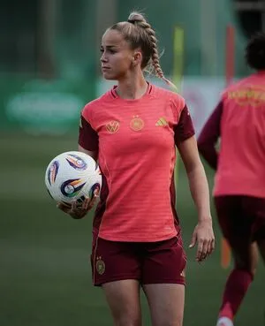 Giulia Gwinn OnlyFans Leaked Free Thumbnail Picture - #QsLkScOOJt
