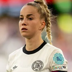 Giulia Gwinn OnlyFans Leaked Free Thumbnail Picture - #SOyl52Zq0M