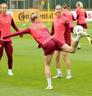 Giulia Gwinn OnlyFans Leaked Free Thumbnail Picture - #iuBmr1ZpGv